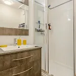 Cosy & Elegant 纳博讷